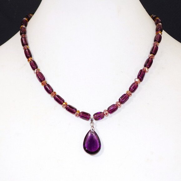 Purple teardrop glass pendant necklace with tube and rondelle shape glass beads. - Picture 2 of 7